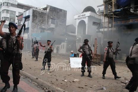 Teror Ambon: Pelaku Kristen Dibebaskan, Kalau Muslim Dijerat Hukum