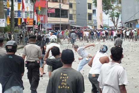 Insiden Ambon Bertepatan Moment 11 September, Siapa yang Mensetting?