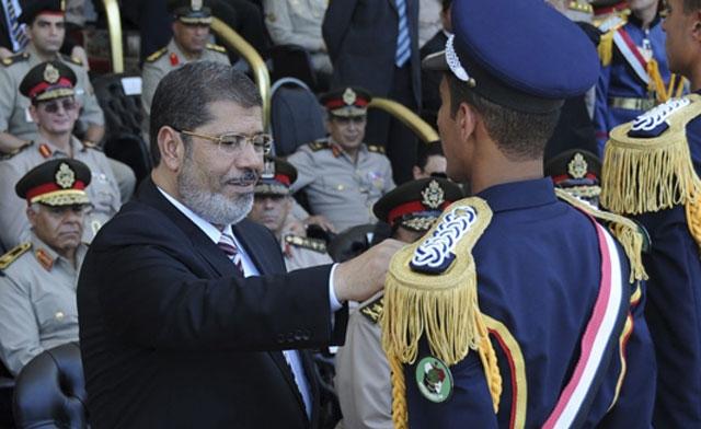 Perang Antara Mohammad Mursi Dengan Militer