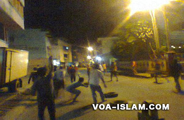 Mujahidin Siagalah!! Pemuda Kristen Mabuk Serang Muslim Ambon Tadi Pagi
