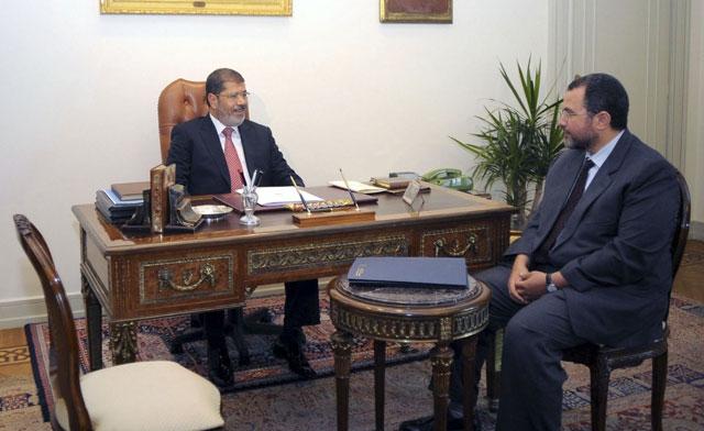 Presiden Mursi Menunjuk Hesham Qandil Sebagai Perdana Menteri