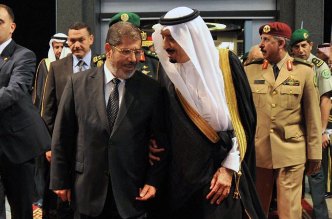 Mursi dan Raja Abdullah Membahas Keamanan Kawasan Teluk