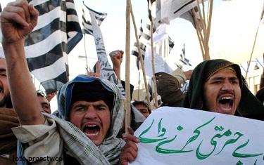 Ratusan Warga Pakistan Berdemo Kecam Pembakaran Al-Quran di Afghanistan