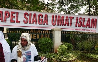 Menuju Bekasi Bersyariah, Dimulai dari Diri Sendiri dan Keluarga