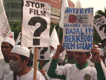 Perdebatan Lanjutan Hanung Bramantyo vs Wartawan 'Suara Islam' (2)