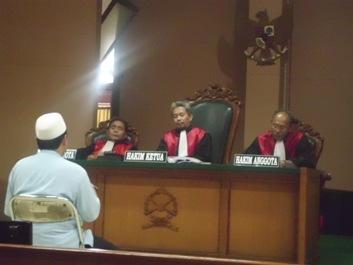 Penyidikan Penuh Tekanan Fisik, Saksi Sidang Abdullah Sunata Cabut BAP