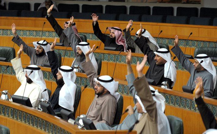 Emir Kuwait Menolak Syariah Islam