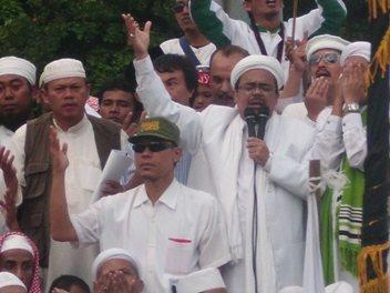Habib Rizieq Tuding Gubernur  Kalteng Otak Penyerangan Utusan FPI