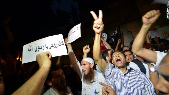 Protes Film Menghina Nabi, Rakyat Mesir Serbu Kedutaan AS di Kairo