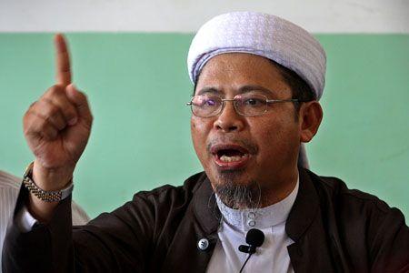 Abu Jibril: Yang Ikut Pancasila Akan Binasa