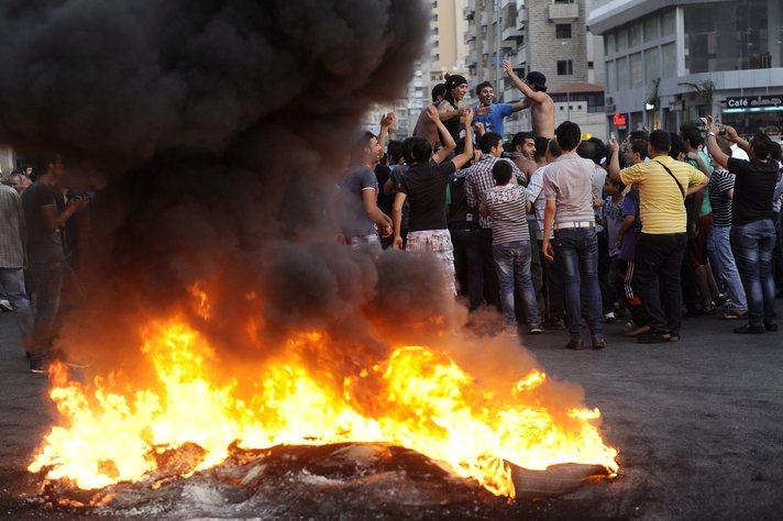 Timur Tengah Terbakar Akibat Perang Sunni-Syiah di Lebanon