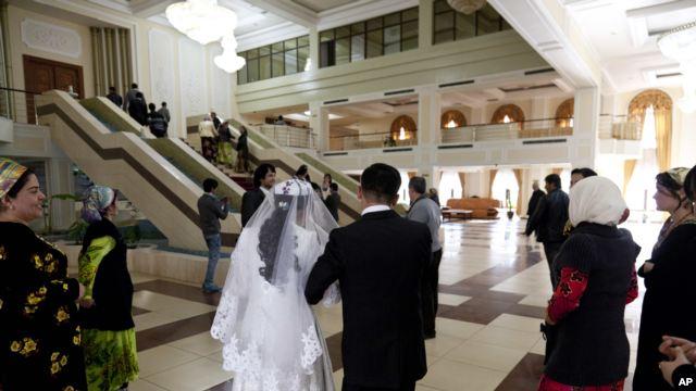 Para Ulama Tajikistan Ingatkan Ancaman Bahaya Nikah Mut'ah