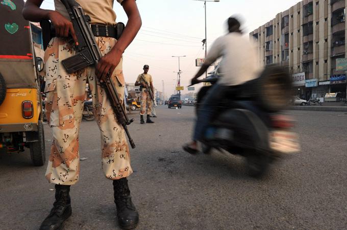 11 Orang Tewas Dalam Serangan Bom Jihad di Kantor Polisi Pakistan