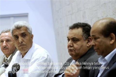 Muammar Khadafi Kembali 'Dikhianati' 120 Pejabat Militernya