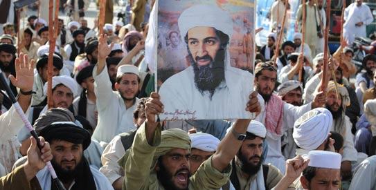 Warga Pakistan Berpawai Beri Penghormatan untuk Usamah Bin Ladin