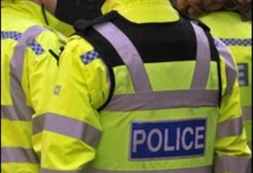 Inggris Tangkap 12 Orang yang Dituduh Merencanakan Teror 