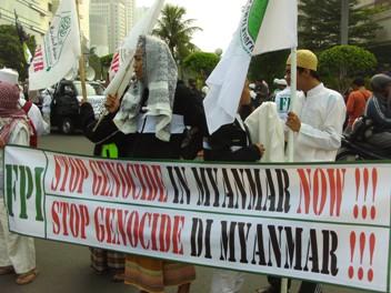 FPI Mendapat Visa untuk Berjihad Bantu Muslim Rohingya 