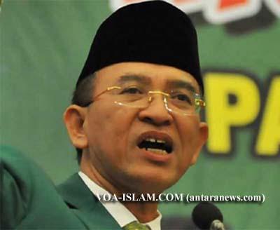 Suryadharma Ali: Pencabutan Perda Miras Pesanan Pengusaha Miras