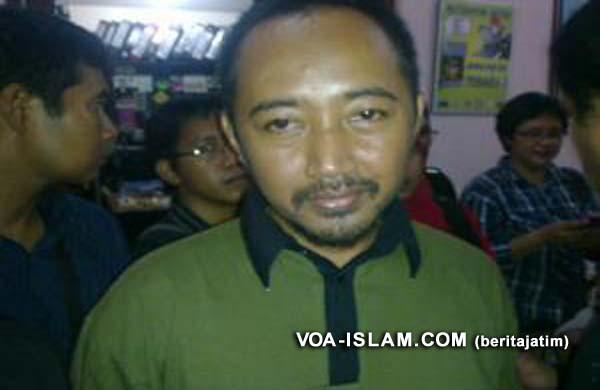 Tokoh Syi'ah Sampang Tajul Muluk Resmi Jadi Tersangka Penodaan Agama