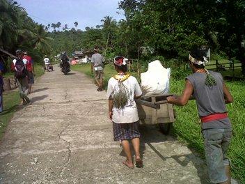 Ironis! Muslim Mentawai Masih Suka Makan Babi (Bag-4)