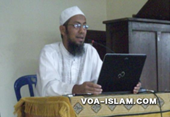 Rusaknya Umat Islam Disebabkan Kebodohan dalam Ilmu Syar'i