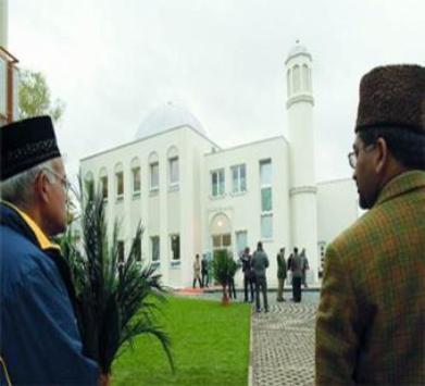 Masjid Tertua Jerman Dibangun Khalifah Ottoman Diserang Bom Molotov