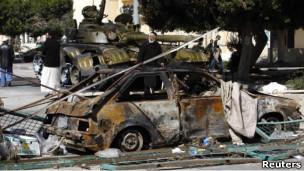 Zawiya dan Ras Lanuf Akhirnya Jatuh ke Tangan Pasukan Pro Kadhafi