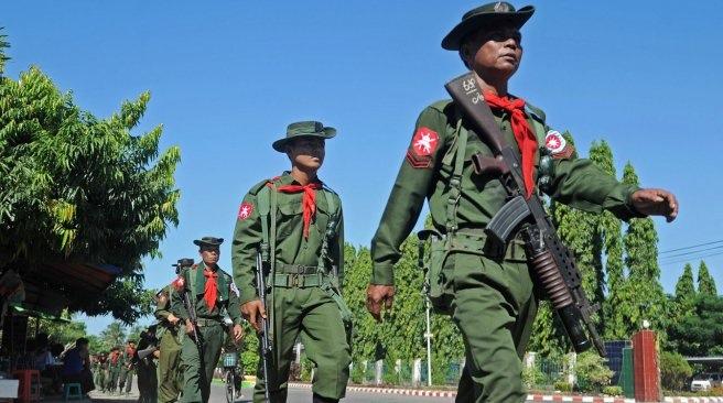 Bejat, Empat Militer Myanmar Memperkosa lalu Membunuh Muslimah Rohingya