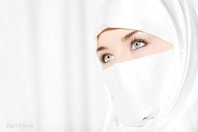 4 Smart Tips Memilih Pakaian Sahabat Muslimah