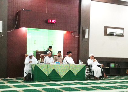 Tabligh Akbar 'Ahlussunnah Bersatu Menolak Syi'ah' di Masjid Mujahidin Surabaya Diteror