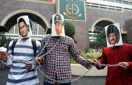 Dugaan Korupsi Busway Jokowi Bukan Isapan Jempol. Ada 'Backing' Jenderal?