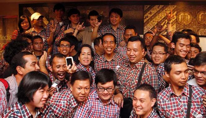 Coreng Muka Jasmev: Tim Pemburu Para Kritikus Jokowi-Ahok