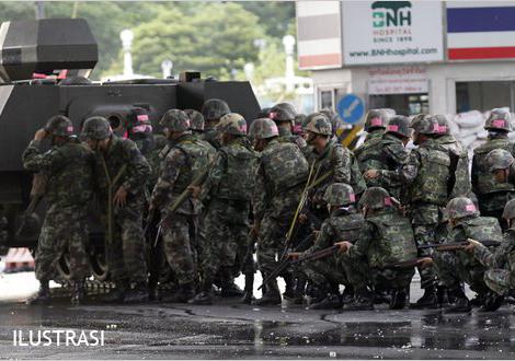 Bom Guncang Pattani, Lima Tentara Tewas