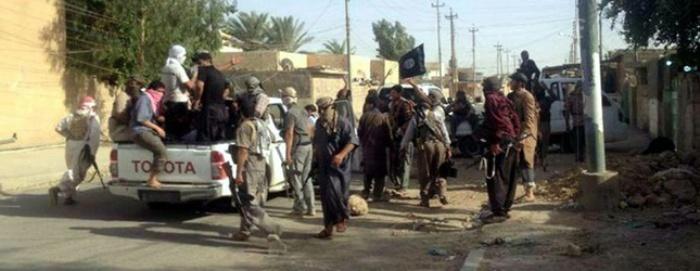 ISIS Menguasai Kilang Minyak Terbesar Irak, dan Mendekati Bagdad