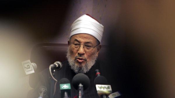 Syaikh Qaradhawi : Haram Memilih Jenderal Al-Sisi