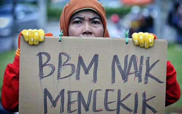 BBM Naik Jelang Pendaftaran Sekolah dan Ramadhan Makin Bebani Rakyat 