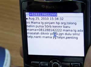 Sindikat Penipu Via SMS 