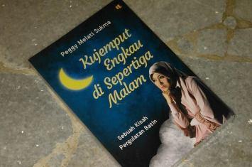 Bedah Buku ''Kujemput Engkau di Sepertiga Malam'' Milik Peggy Melati Sukma Diserbu Pengunjung BIBF