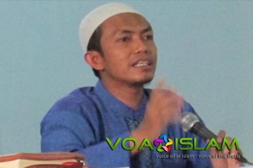 Ustadz Abu Fati'ah : Said Aqil Siradj Tak Layak Jabat Ketum PBNU