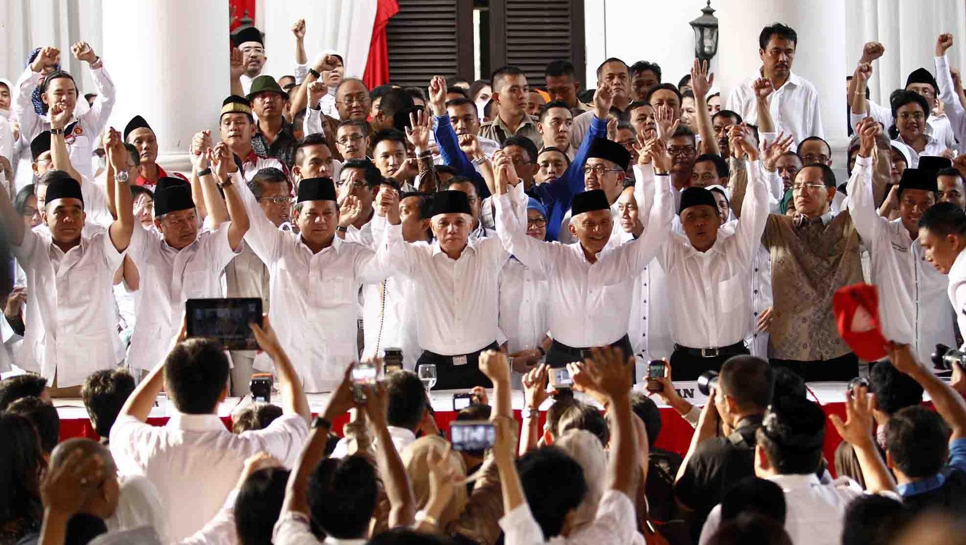Bandingkan Tim Pemenangan Prabowo-Hatta Dengan Jokowi-JK