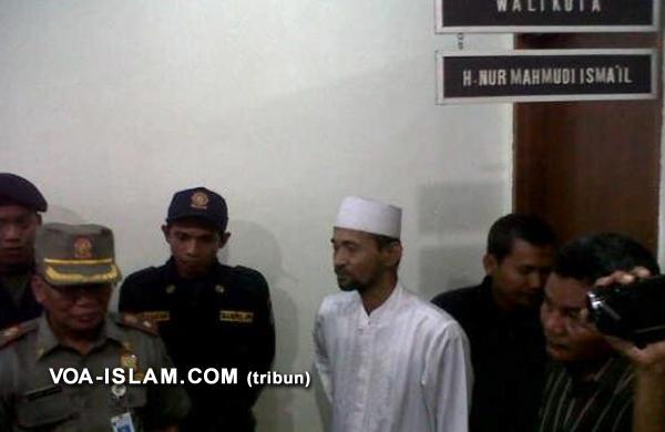 Ingkar Janji Bongkar Tempat Maksiat, FPI Ingin Seret Walikota Depok