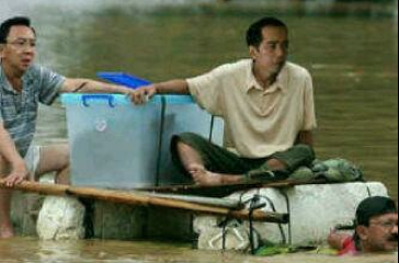 MafiaWar (16): Jokowi Tersandera Nyapres, Se-Indonesia Banjir Bandang?
