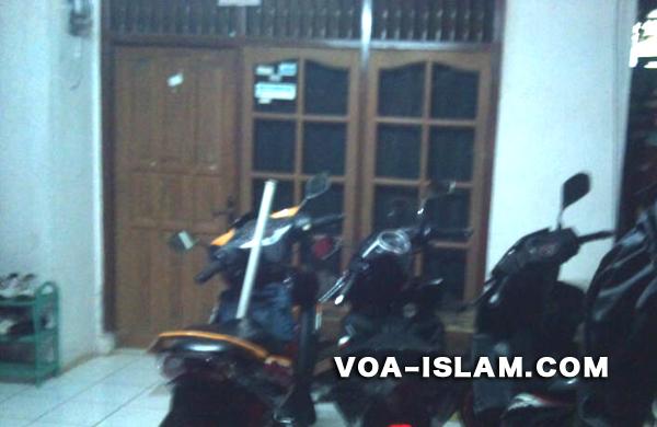 Salah Tangkap, Polisi Bebaskan 3 Orang yang Ditangkap di Cipayung 