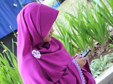 Kisah Perjuangan Berjilbab Syar'i