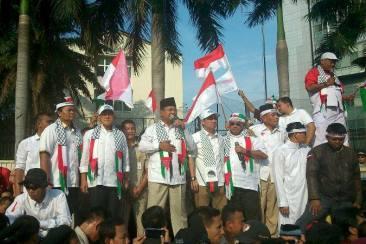 Bukan Hanya Prabowo, Ical Juga Sumbang 1 Miliar untuk Rakyat Palestina