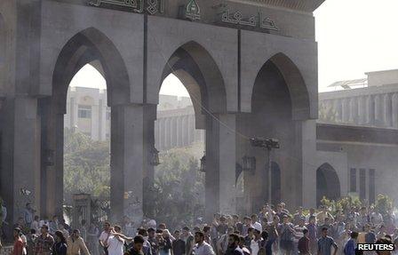 Aparat Mesir Serbu Asrama Universitas Al-Azhar, 1 Mahasiswa Tewas Puluhan Ditangkap