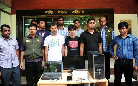 Polisi Bangladesh Tangkap 3 Bloger Atheis Penghina Islam