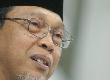 Agar Umat Islam Semakin Melek Politik, KH. Cholil Ridwan Buka Pengajian Politik Islam di Bandung