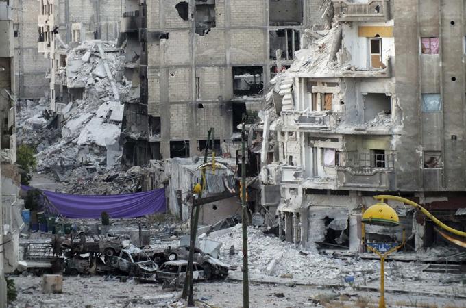 Tentara Rezim Suriah Lancarkan Serangan Besar ke Kubu Oposisi di Homs
