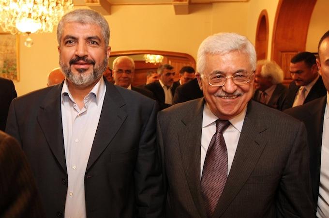 Mahmoud Abbas dan Khaled Meshaal Bertemu di Doha Bahas Rekonsiliasi